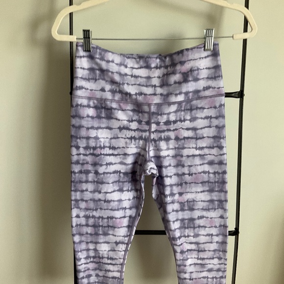 Athleta capri pants - Picture 1 of 3